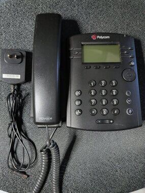Polycom VVX 310 Phone, 6-line Gigabit IP with AC Adapter